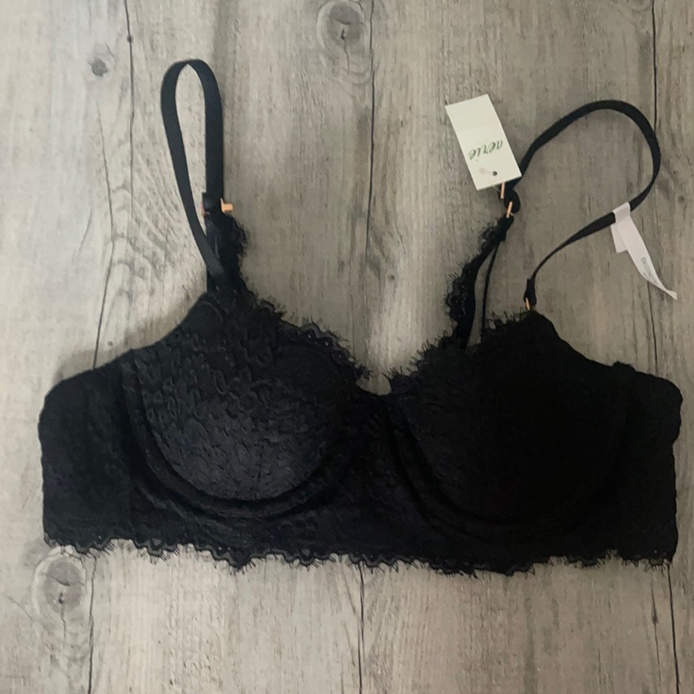Aerie black lace bra size 34A NWT